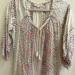 LoveStitch Size S 3/4 Length Sleeves Top